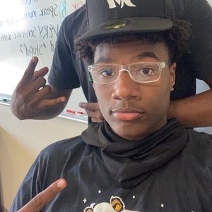 Meet your Posher, Dameian